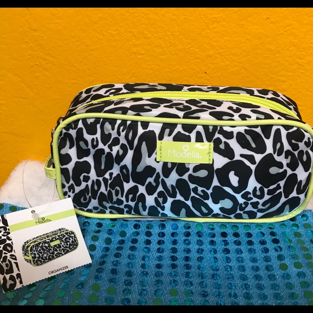 “NEW” MODELLA MAKEUP BAG 💄💋